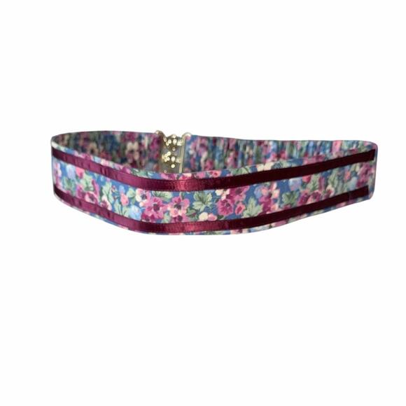 None Accessories - Vintage floral stretch clasp belt cottagecore 80s maroon ribbon trim 29 - 34 in